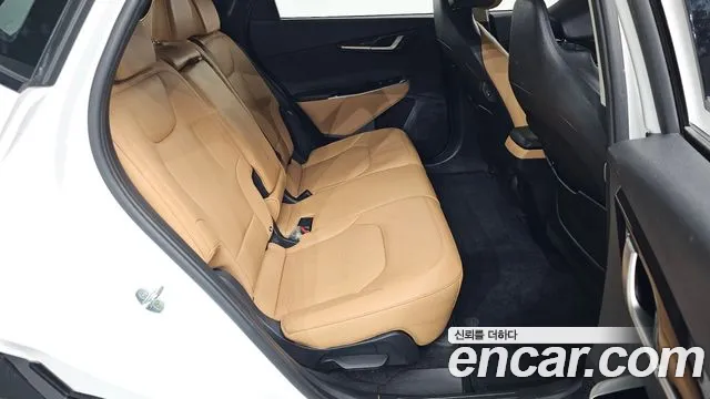 Kia EV6 2022 — фото 18