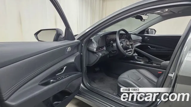 Hyundai AVANTE 2025 — фото 10