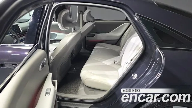 Hyundai Ioniq6 2023 — фото 17