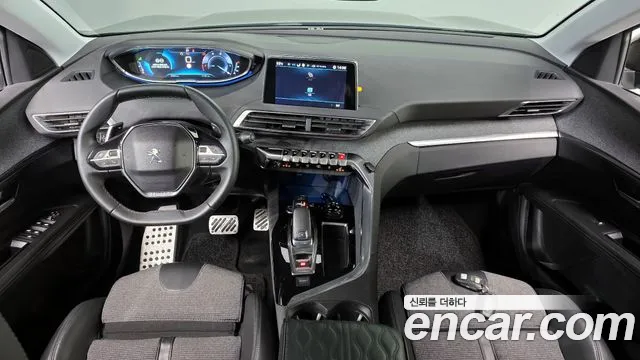 Peugeot 3008 2018 — фото 10