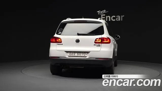 Volkswagen Tiguan 2015 — фото 4