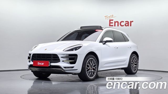 Porsche Macan 2015 — фото 1