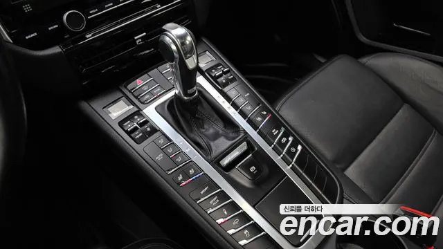 Porsche Macan 2015 — фото 9