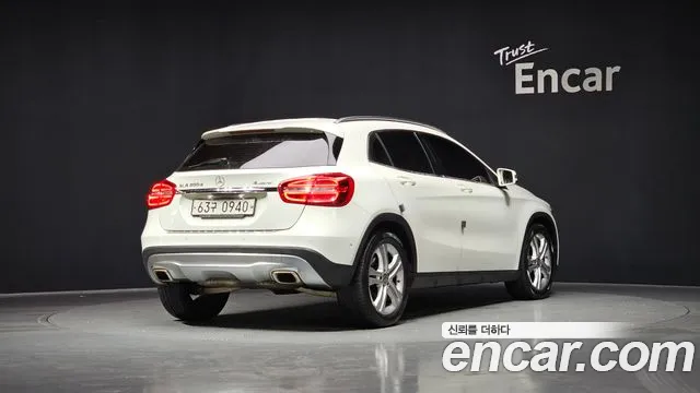 Mercedes-Benz GLA-Class 2016 — фото 2