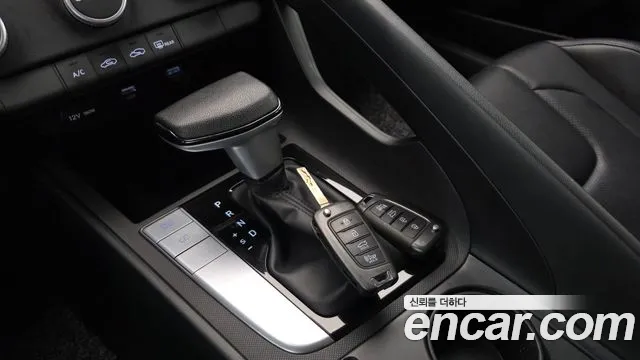 Hyundai AVANTE 2023 — фото 9