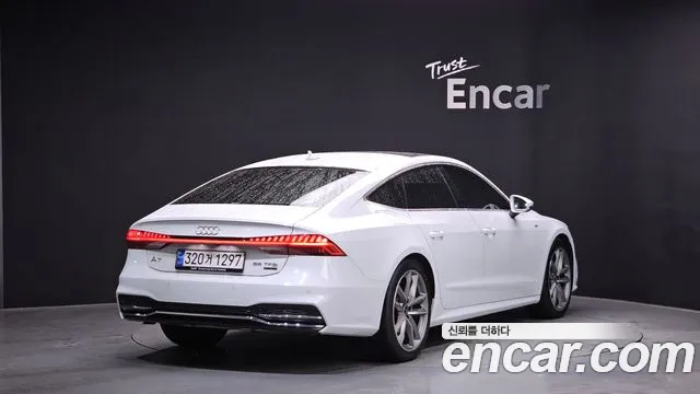 Audi A7 2021 — фото 2