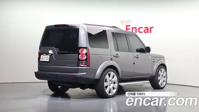 Land Rover Discovery 2010 — фото 2