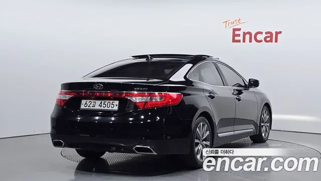 Hyundai Grandeur 2015 — фото 2