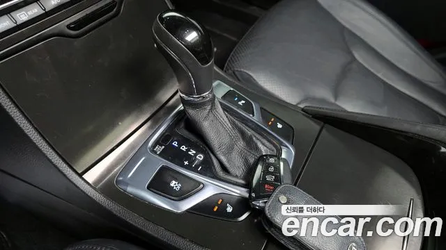 Hyundai Grandeur 2015 — фото 12