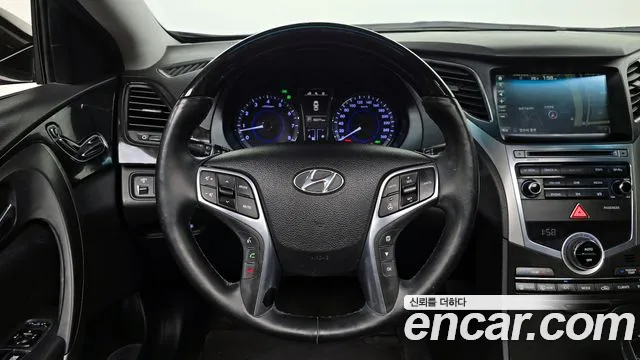 Hyundai Grandeur 2015 — фото 19