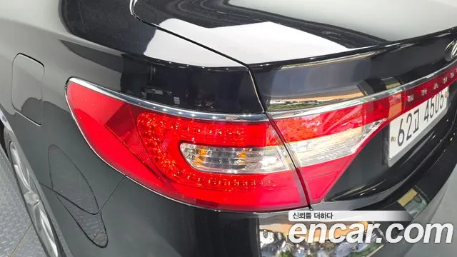 Hyundai Grandeur 2015 — фото 9