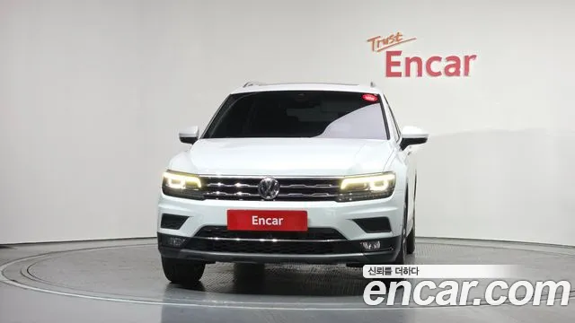 Volkswagen Tiguan 2020 — фото 3