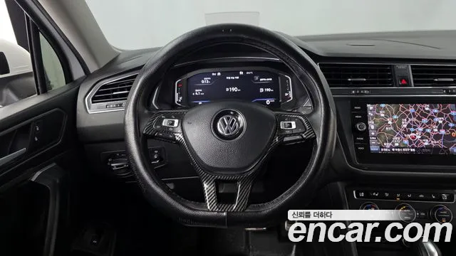 Volkswagen Tiguan 2020 — фото 19