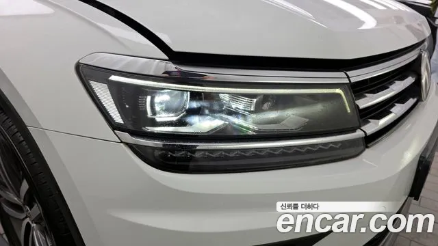 Volkswagen Tiguan 2020 — фото 8