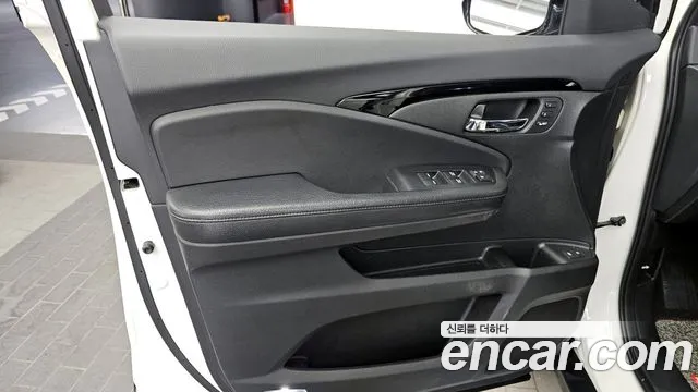 Honda Pilot 2017 — фото 14