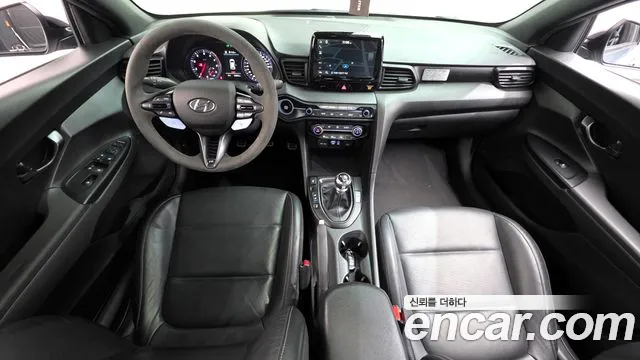 Hyundai Veloster 2019 — фото 10