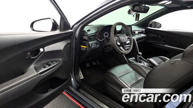 Hyundai Veloster 2019 — фото 13