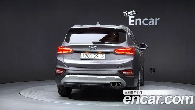 Hyundai Santafe 2019 — фото 4