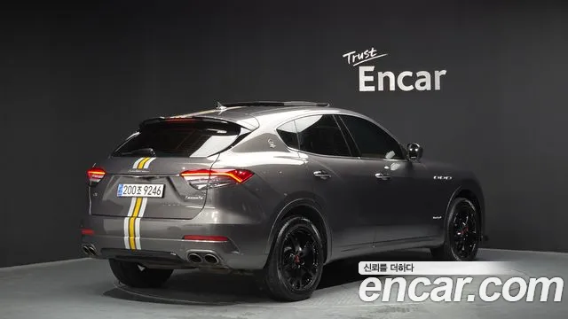 Maserati Levante 2017 — фото 2