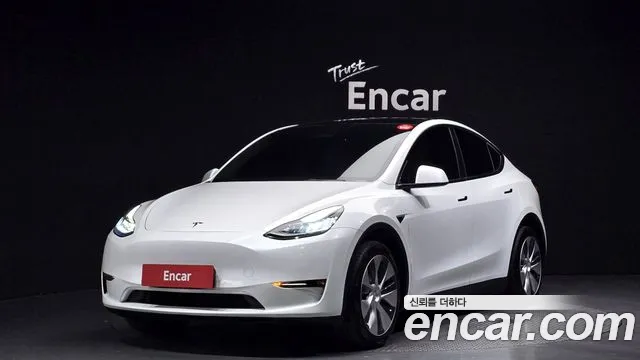 Tesla Model Y 2021 — фото 1