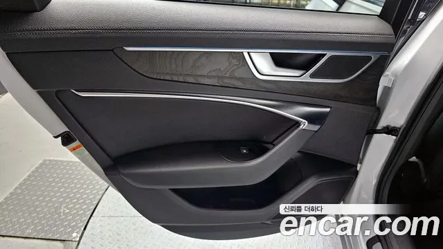 Audi A6 2020 — фото 15