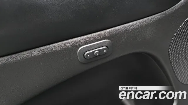 Jeep Cherokee 2018 — фото 17