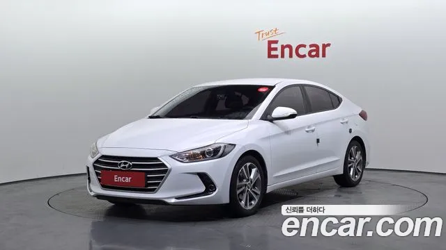 Hyundai AVANTE 2018 — фото 1