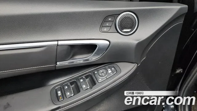 Hyundai Sonata 2023 — фото 13