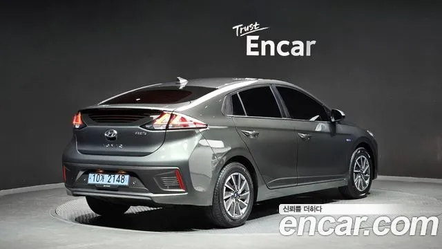 Hyundai Ioniq 2020 — фото 2