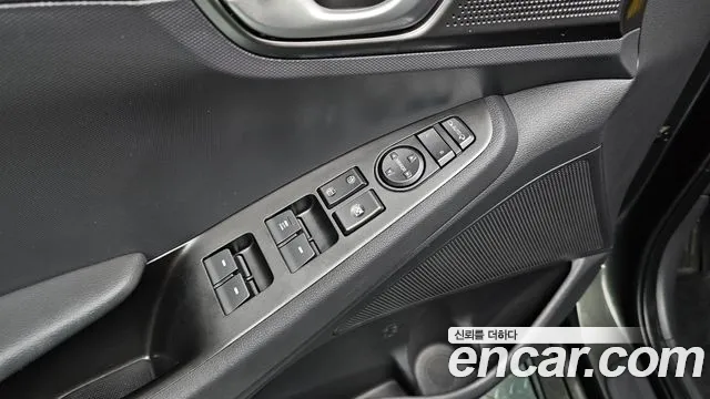 Hyundai Ioniq 2020 — фото 18
