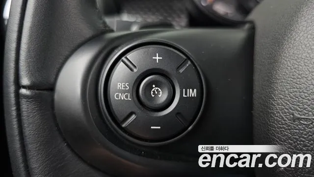 Mini Cooper 2016 — фото 16