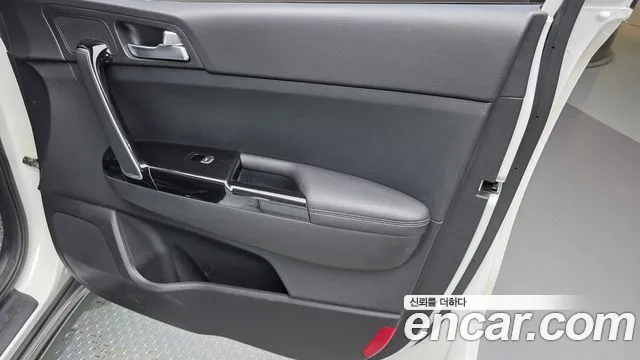 Kia Sportage 2018 — фото 15