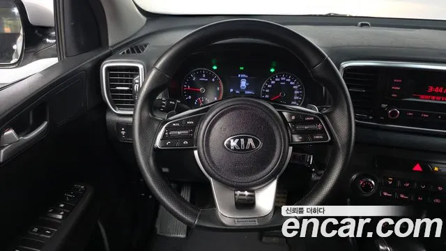 Kia Sportage 2019 — фото 19