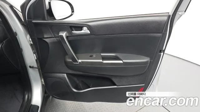 Kia Sportage 2019 — фото 14