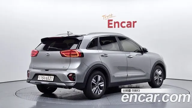 Kia Niro 2020 — фото 2