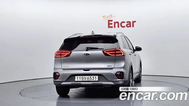 Kia Niro 2020 — фото 4