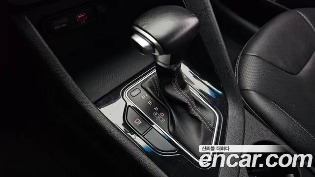 Kia Niro 2020 — фото 9