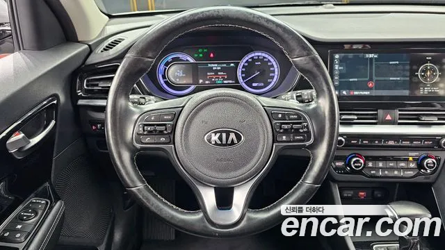 Kia Niro 2020 — фото 13