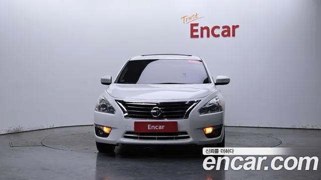Nissan Altima 2016 — фото 2