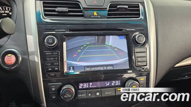 Nissan Altima 2016 — фото 20