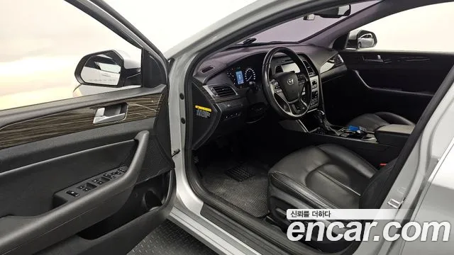 Hyundai Sonata 2015 — фото 10
