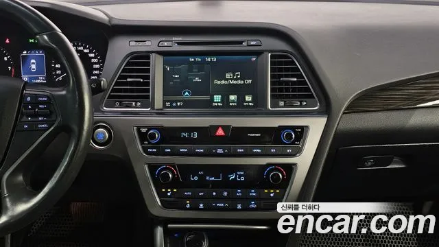 Hyundai Sonata 2015 — фото 15