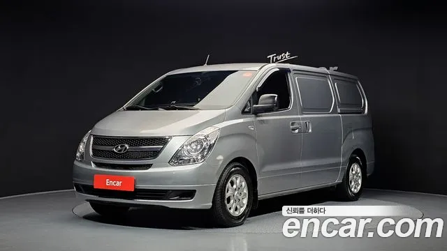 Hyundai Starex 2015 — фото 1