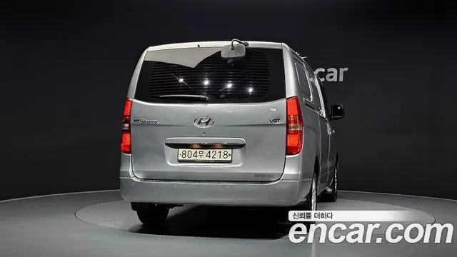 Hyundai Starex 2015 — фото 4