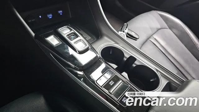 Hyundai Sonata 2021 — фото 9