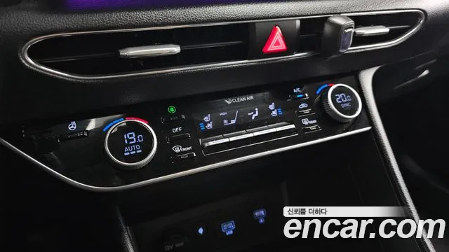 Hyundai Sonata 2021 — фото 17