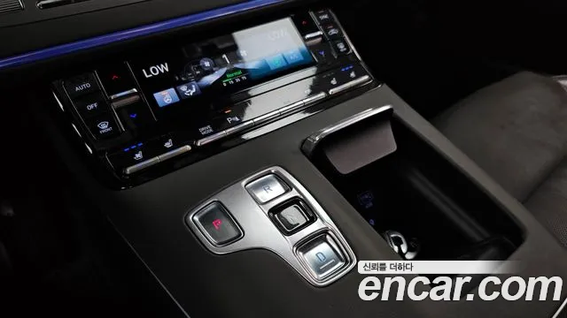 Hyundai Grandeur 2021 — фото 12