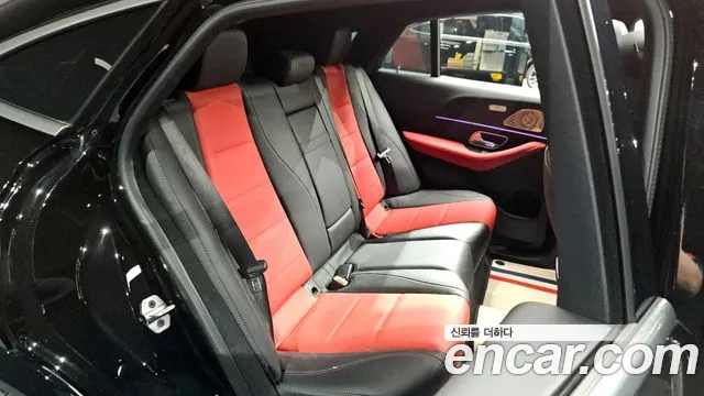 Mercedes-Benz GLE-Class 2025 — фото 17
