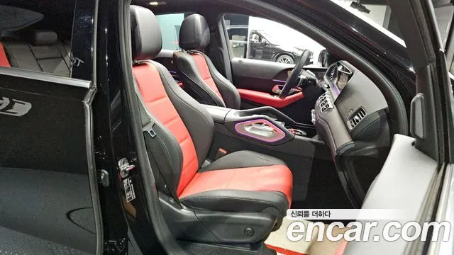 Mercedes-Benz GLE-Class 2025 — фото 18
