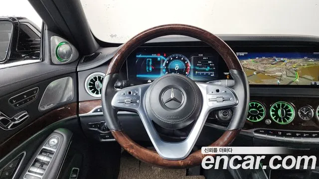 Mercedes-Benz S-Class 2019 — фото 18